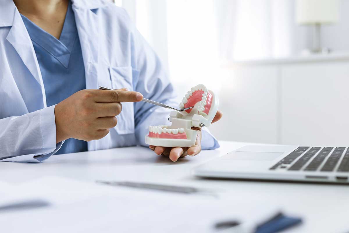 woman explaining early orthodontic treatment